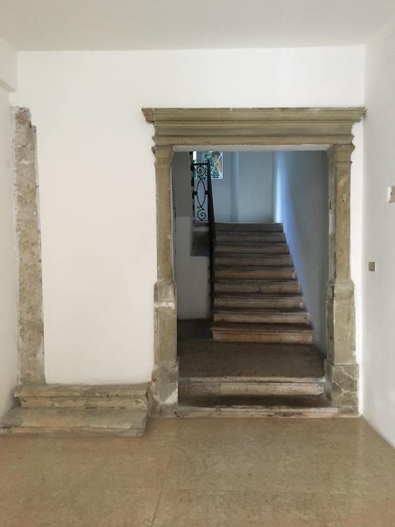 Centre 2 Bedroom Flat Verona Eksteriør bilde