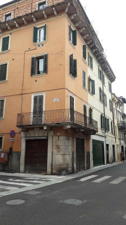 Centre 2 Bedroom Flat Verona Eksteriør bilde